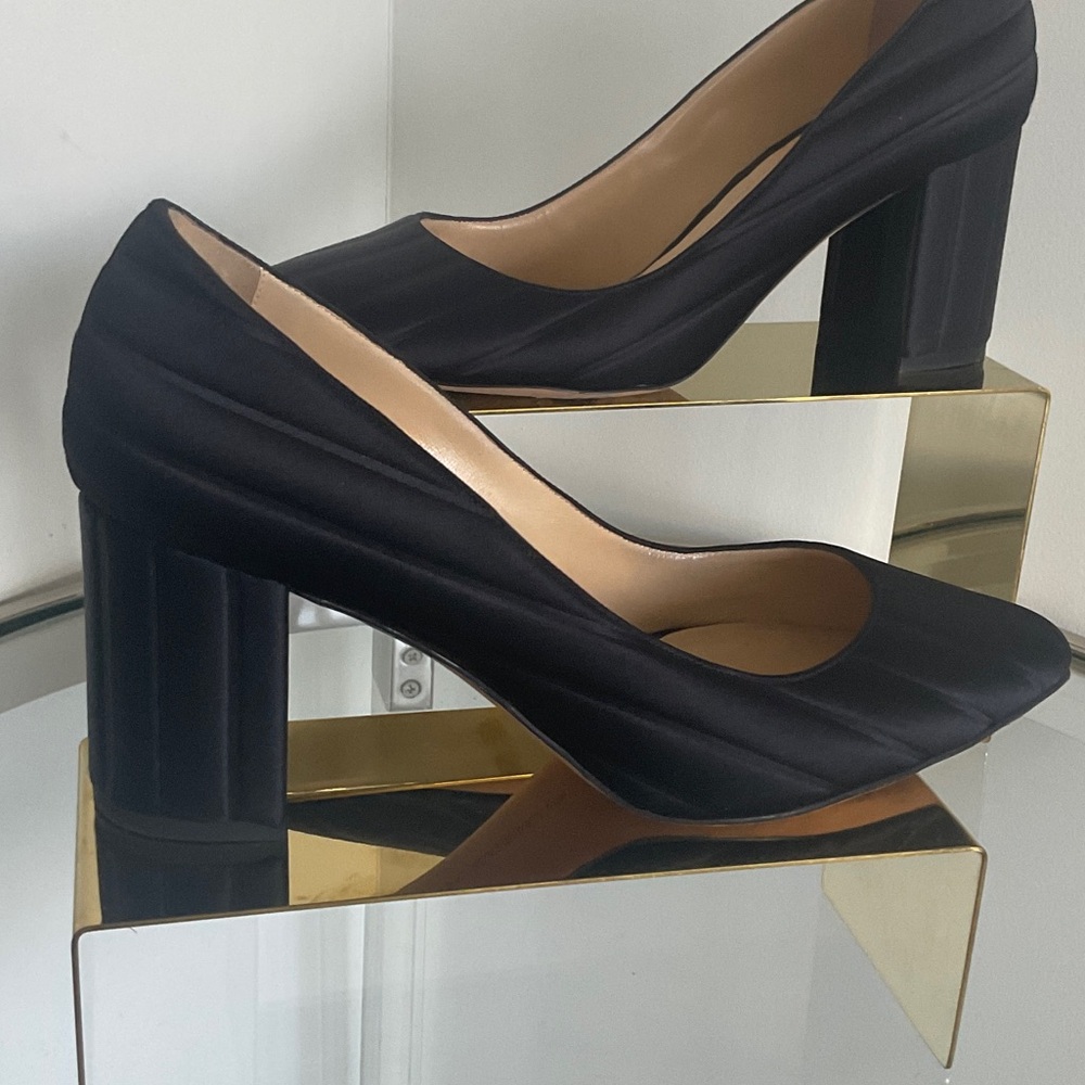 CHLOE GOSSELIN Black Satin Pumps sz 38.5